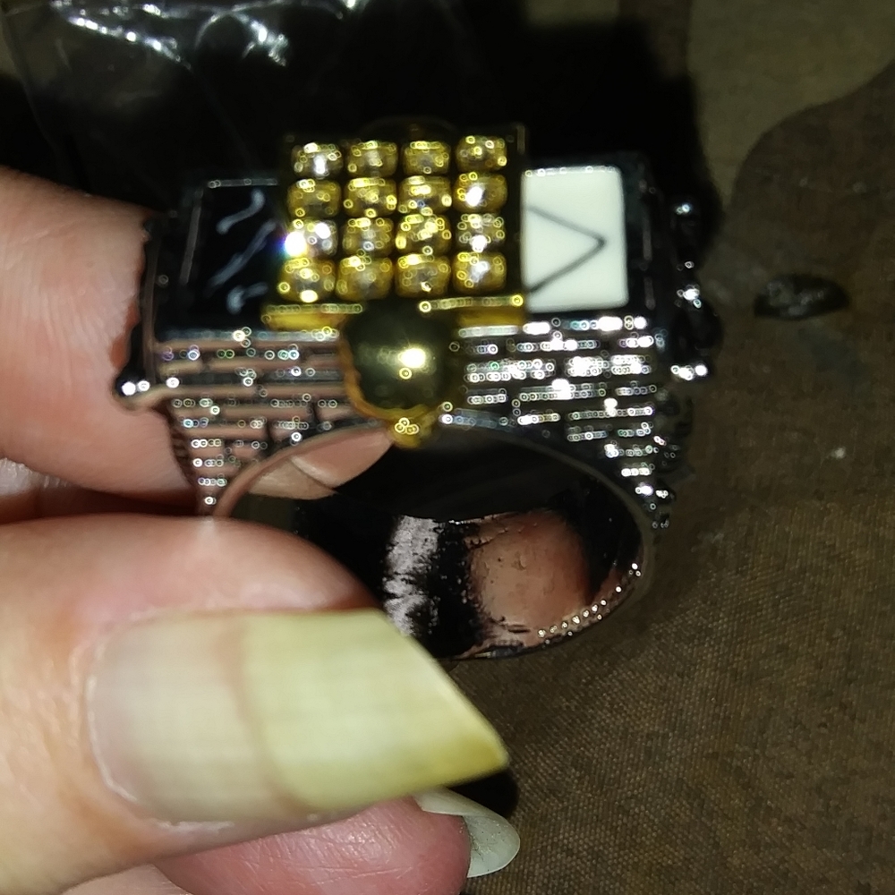 Men's ring